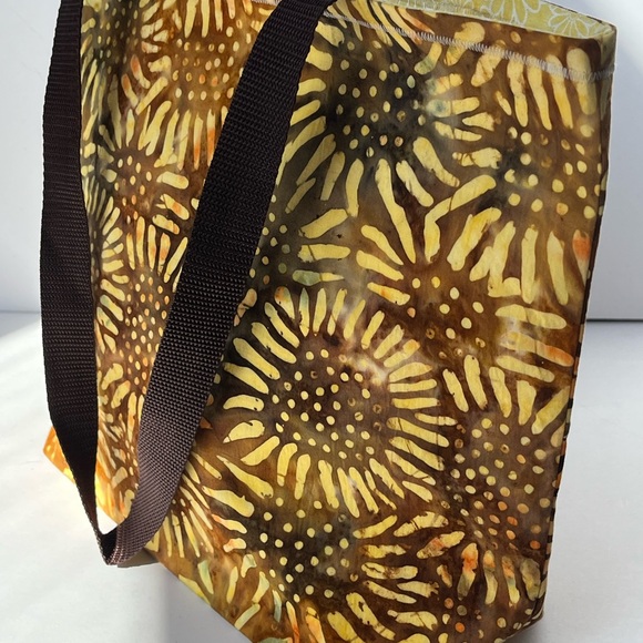 Handmade Sunflower Patterned Tote Bag - Picture 3 of 6